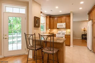 5103 Pointe Gate Dr, Livingston Twp., NJ 07039 - Photo 9