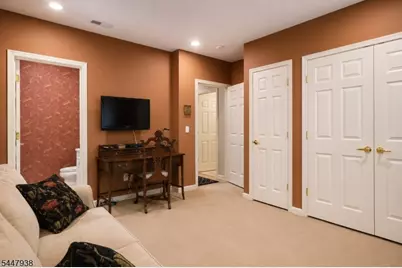 5103 Pointe Gate Dr #5103, Livingston, NJ 07039 - Photo 17