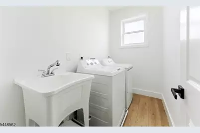 89 Susan Ct, Clifton, NJ 07012 - Photo 15