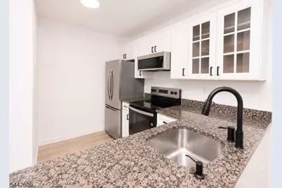 771 Summer Ave Unit #1A, Newark, NJ 07104 - Photo 9
