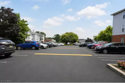 771 Summer Ave Unit #1A, Newark, NJ 07104 - Photo 3