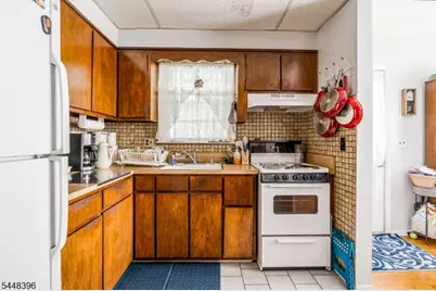 512 Voorhees Ave, Middlesex, NJ 08846 - Photo 5