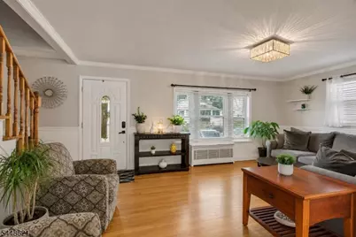 18 N 8th St, Paterson, NJ 07522 - Photo 3