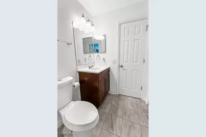 23 Norwich Pl, Franklin Township, NJ 08873 - Photo 15