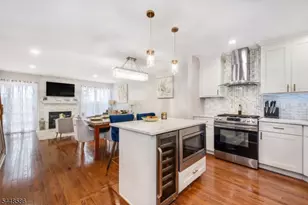 145 Mountainside Dr, Pompton Lakes, NJ 07442 - Photo 3