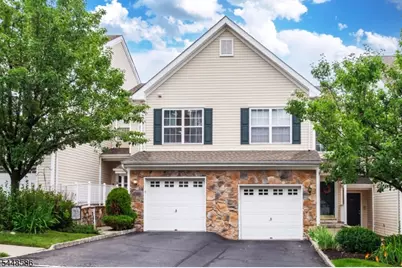 145 Mountainside Dr, Pompton Lakes, NJ 07442 - Photo 1