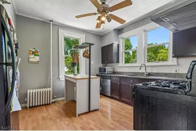 24 Franklin Ave, Maplewood, NJ 07040 - Photo 9