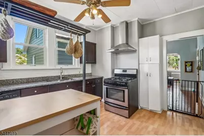 24 Franklin Ave, Maplewood, NJ 07040 - Photo 11