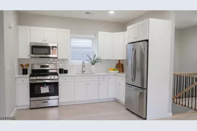 565 East 24th St, Paterson, NJ 07514 - Photo 5