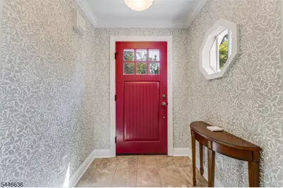 16 Sherman Pl, Morristown, NJ 07960 - Photo 7