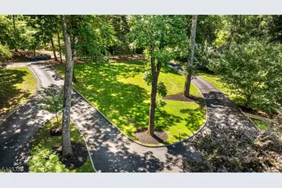 100 Pine Grove Rd, Berkeley Heights Township, NJ 07922 - Photo 49