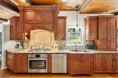 100 Pine Grove Rd, Berkeley Heights Township, NJ 07922 - Photo 13