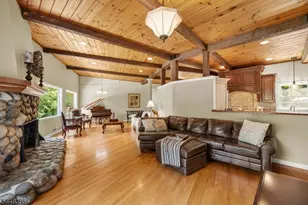 100 Pine Grove Rd, Berkeley Heights Township, NJ 07922 - Photo 19