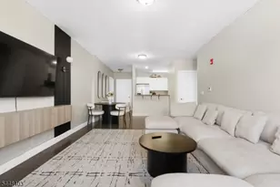 90 Clinton Ave, Newark, NJ 07114 - Photo 7