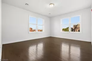90 Clinton Ave, Newark, NJ 07114 - Photo 17