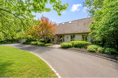 8 Woods Ln, Chatham, NJ 07928 - Photo 3
