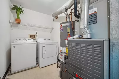341 Penns Way, Bernards Township, NJ 07920 - Photo 29