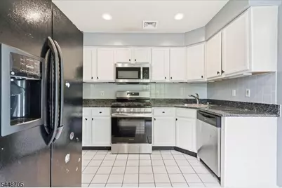 2 Powderhorn Dr, Rockaway Township, NJ 07866 - Photo 9