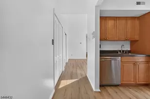 204C Sierra Ct, Woodbridge Township, NJ 07095 - Photo 7