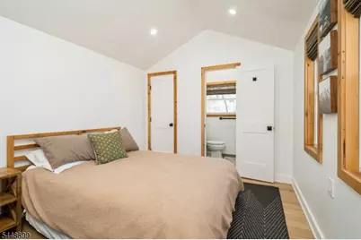 100 Poplar Ln, Vernon, NJ 07422 - Photo 27