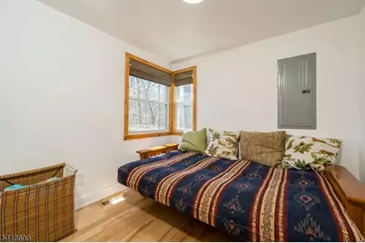 100 Poplar Ln, Vernon, NJ 07422 - Photo 35