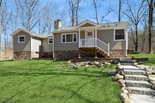 100 Poplar Ln, Vernon, NJ 07422 - Photo 1