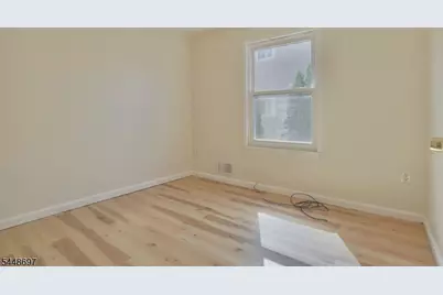 220 Astoria Pl #2, Union Township, NJ 07083 - Photo 17