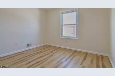 220 Astoria Pl #2, Union Township, NJ 07083 - Photo 15