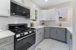 947 William St, Elizabeth, NJ 07201 - Photo 1
