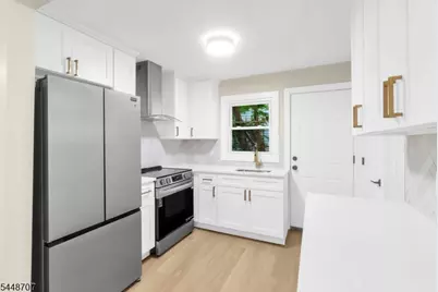 141 Myrtle Ave, Irvington, NJ 07111 - Photo 9