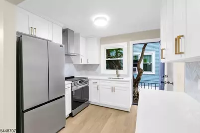 141 Myrtle Ave, Irvington, NJ 07111 - Photo 11