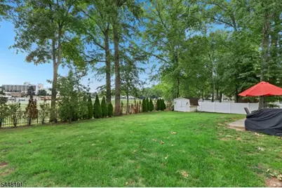 52 Grand Street, Clark Township, NJ 07066 - Photo 31