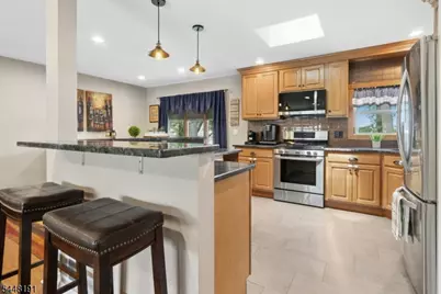 52 Grand Street, Clark Township, NJ 07066 - Photo 11