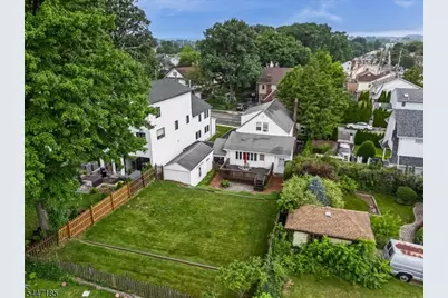189 Mineral Spring Ave, Passaic, NJ 07055 - Photo 35
