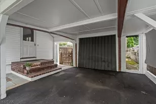 189 Mineral Spring Ave, Passaic, NJ 07055 - Photo 27