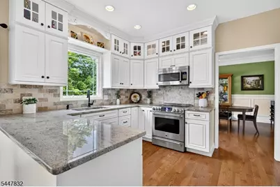 6 Bluebird Way, Raritan, NJ 08869 - Photo 13