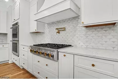 21 Valemont Way, Summit, NJ 07901 - Photo 11