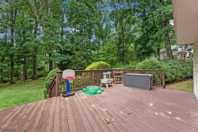 19 Sunrise Dr, Morris Plains, NJ 07950 - Photo 37