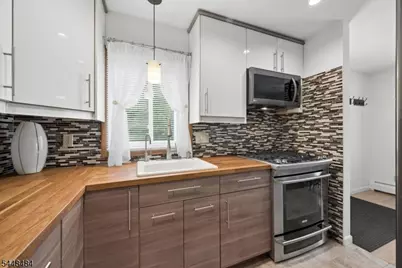 179 Maple St, Bridgewater, NJ 08807 - Photo 9