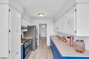 14 Giles Biondi Ct, Bound Brook, NJ 08805 - Photo 15