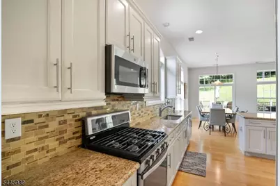 27 Harrison Way, Mount Arlington, NJ 07856 - Photo 7