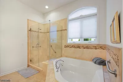 27 Harrison Way, Mount Arlington, NJ 07856 - Photo 17