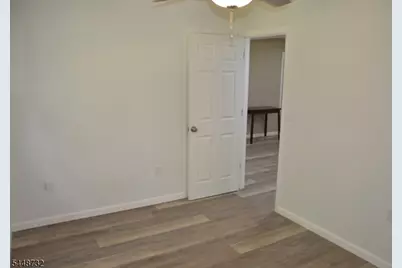 290 E Asbury Anderson Rd, Washington Township, NJ 07882 - Photo 23