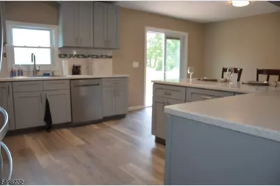 290 E Asbury Anderson Rd, Washington Township, NJ 07882 - Photo 9