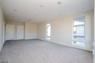 112 Village Dr, Montgomery Township, NJ 08558 - Photo 17