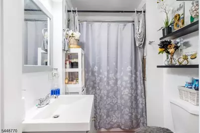 413 Hamilton Ave, Paterson, NJ 07514 - Photo 7