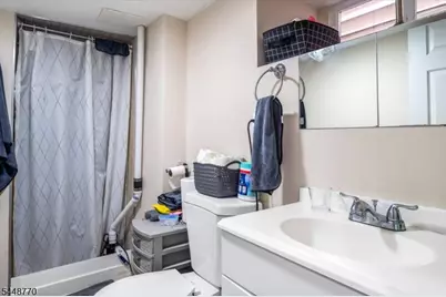 413 Hamilton Ave, Paterson, NJ 07514 - Photo 17