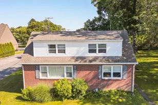 1 Tonneson Dr, Roxbury Township, NJ 07876 - Photo 33