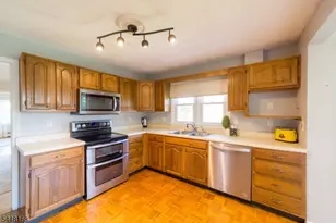 1 Tonneson Dr, Roxbury Township, NJ 07876 - Photo 11