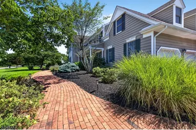 15 Hoffman Pl, Montgomery Township, NJ 08502 - Photo 3
